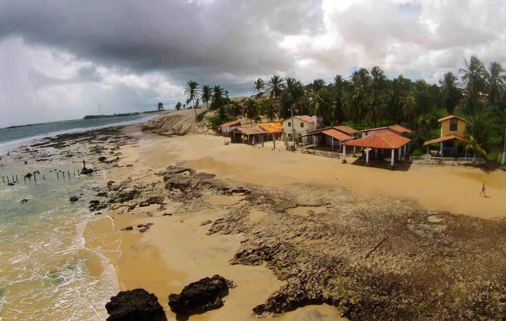 Hotel Pousada 360 Paracuru Bagian luar foto